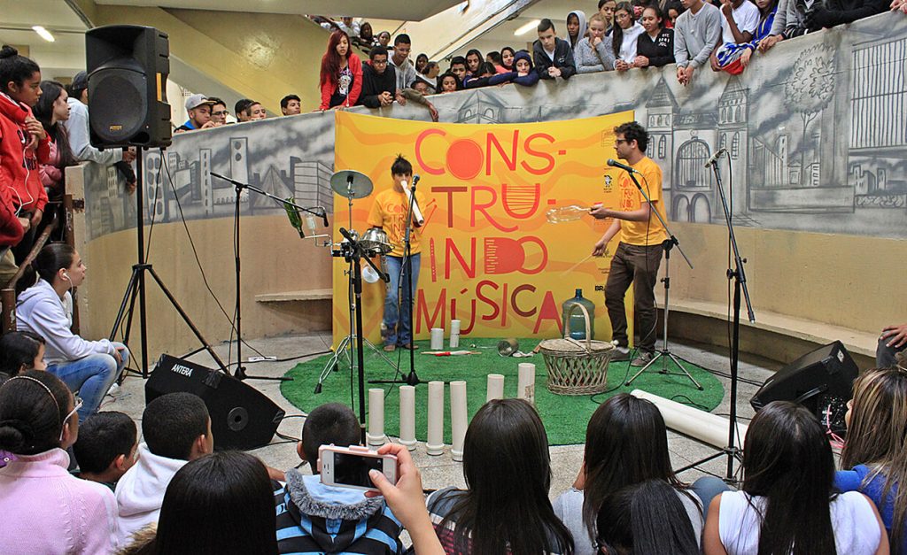 3 galeria institucional - construindo música